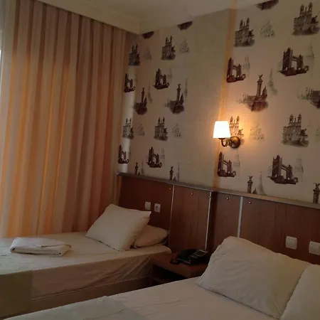 Hotel Mood 3*